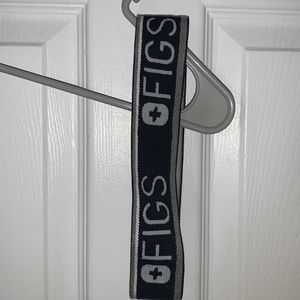 FIGS headband